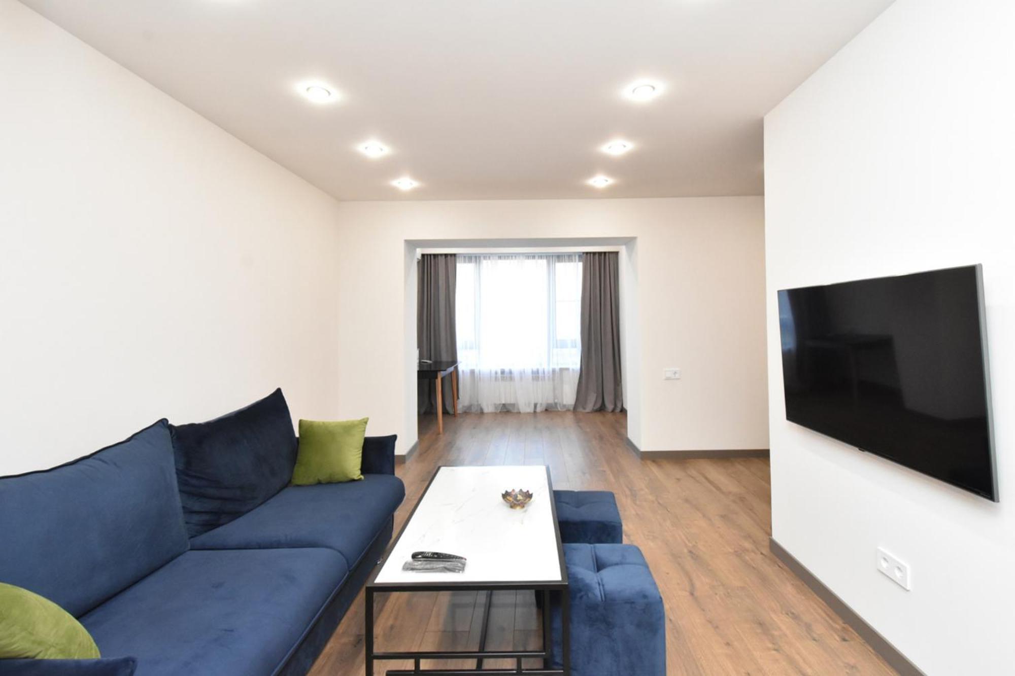 Beautiful Apartment Near The Republic Square Erevan Esterno foto