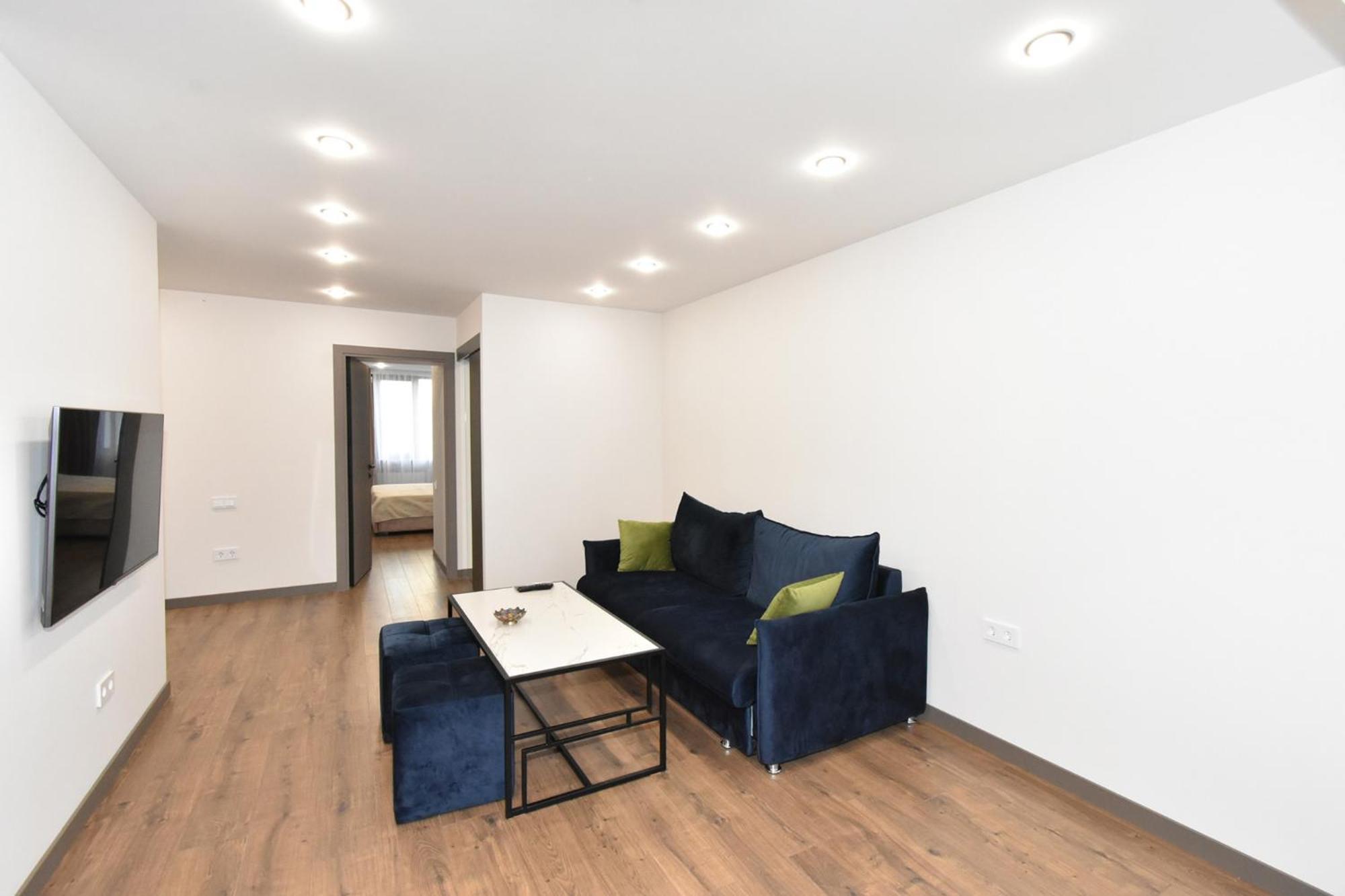 Beautiful Apartment Near The Republic Square Erevan Esterno foto